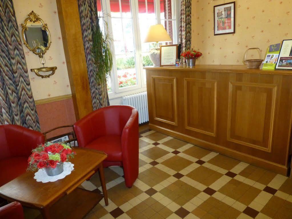 Le Chalet De La Foret Hotel 3 Etoiles Et Restaurant Vierzon Εξωτερικό φωτογραφία