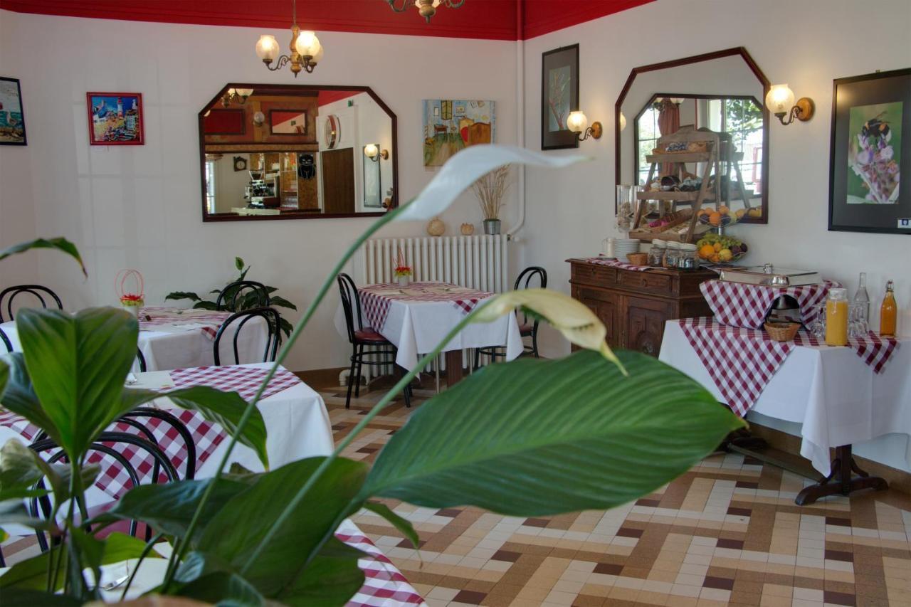Le Chalet De La Foret Hotel 3 Etoiles Et Restaurant Vierzon Εξωτερικό φωτογραφία